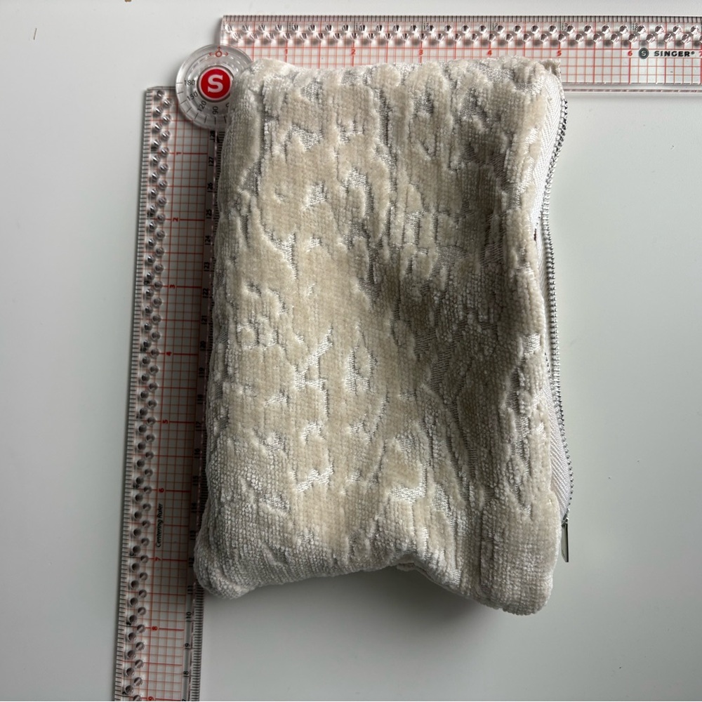Upcycled cream towel bag - Picture 5 of 5